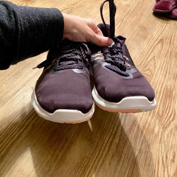 PREOWNED NIKE TANJUN IN SEASON TRAINERS RUNNING SHOES SIZE 8 BLACK PINK SILVER - Picture 12 of 16